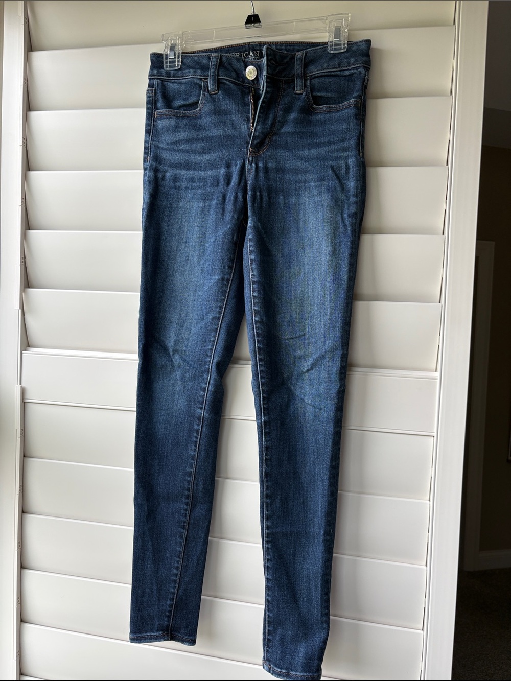 American Eagle Outfitters Dark Wash Skinny Jeans size 4 long